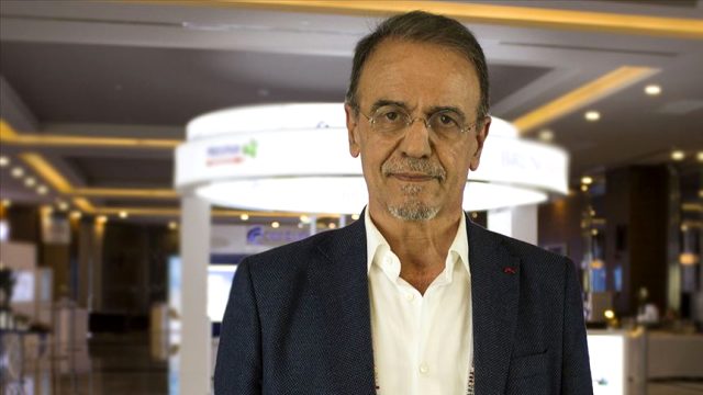 Prof. Dr. Ceyhan: Türkçe konuşmak koronavirüsü daha az yayıyor