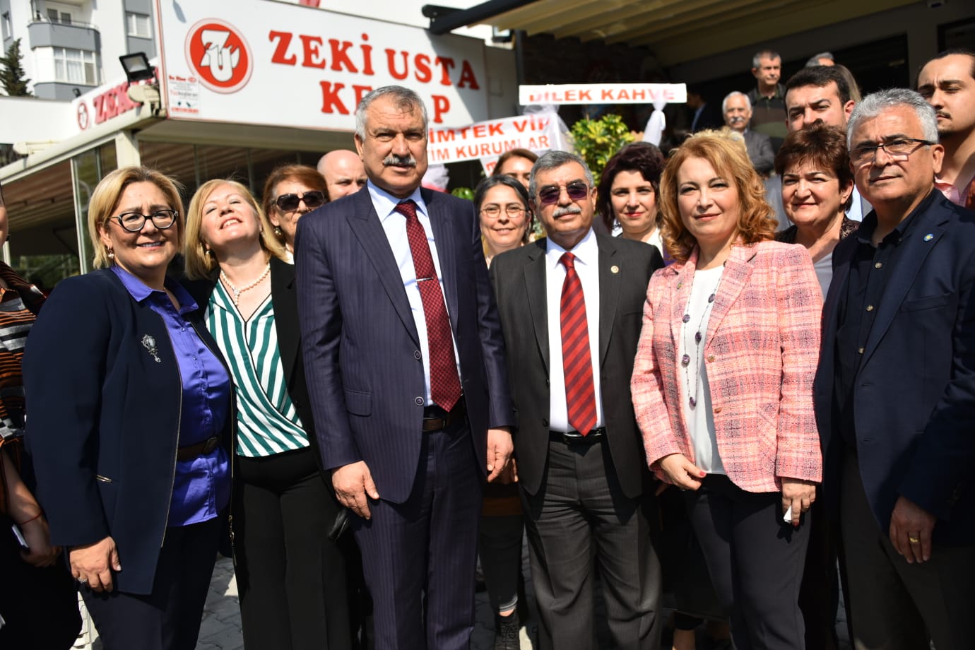 İYİ PARTİ İLK KADIN KOOPERATİFİNİ ADANA’DA AÇTI