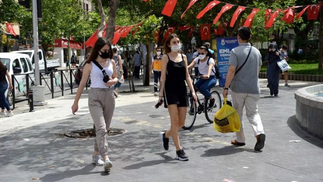 Maskesiz sokağa çıkmanın yasak olduğu il sayımız 29’a yükseldi