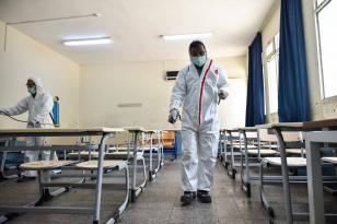 Büyükşehir, sınav takvimi öncesi okulları dezenfekte ediyor