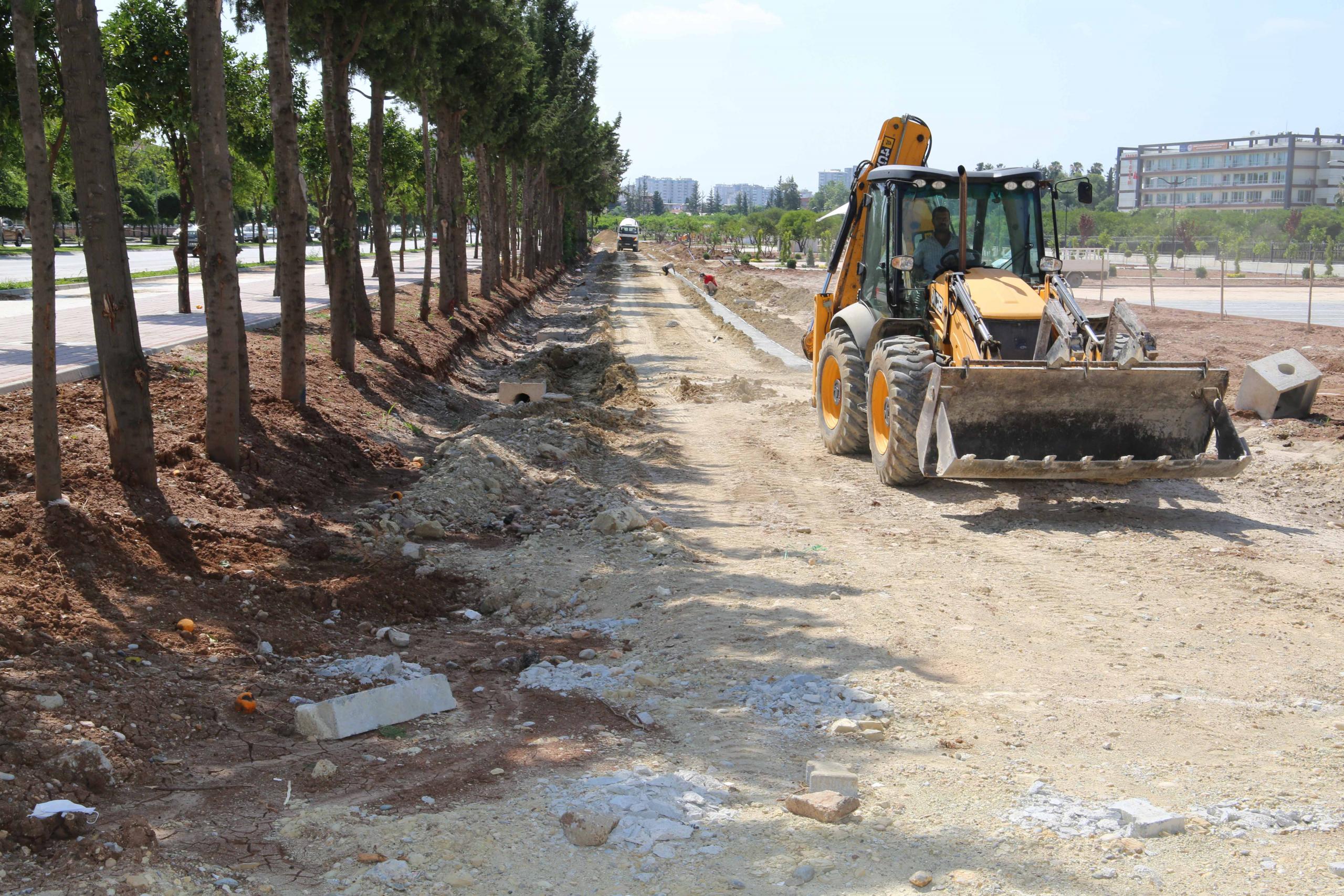 Büyükşehir’den asfalt, bisiklet yolları, peyzaj ve düzenleme…