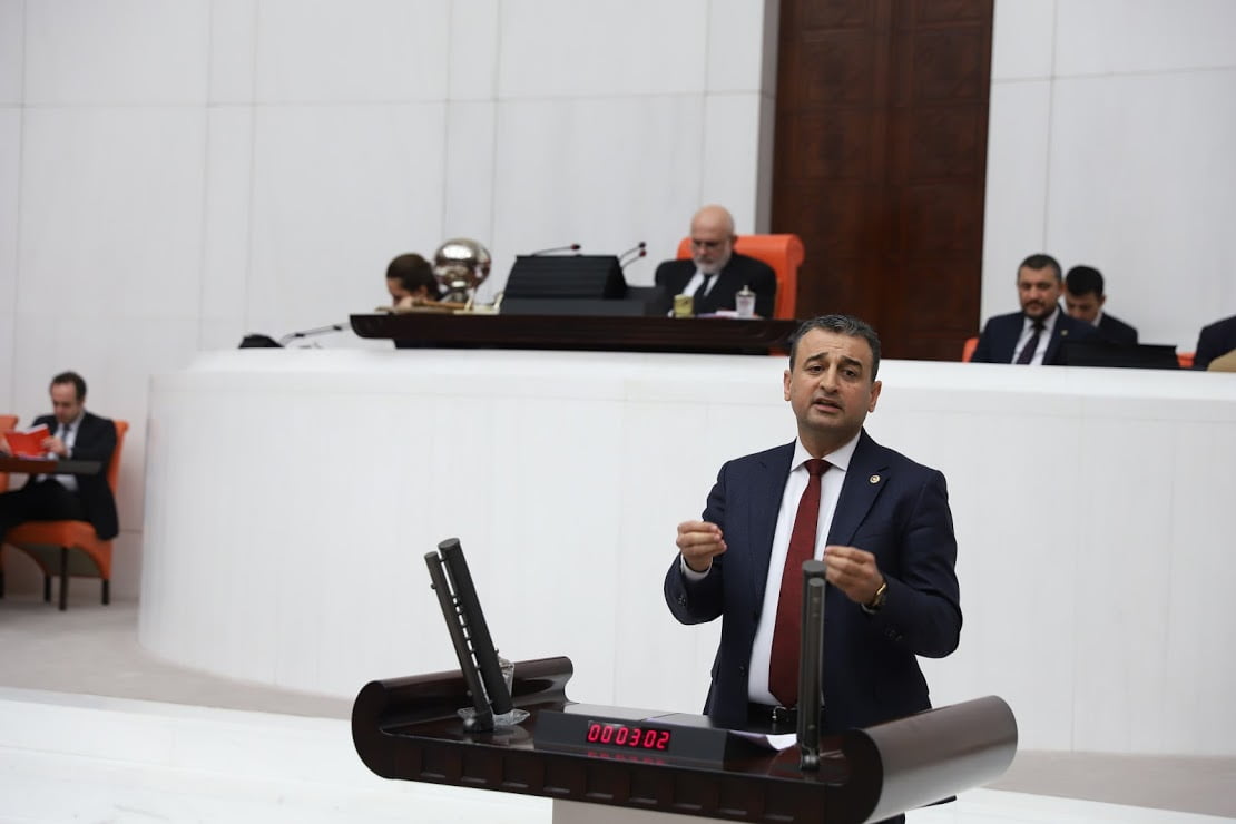 Bulut, tıbbi mümessillerin online sınav talebini TBMM’de dile getirdi.