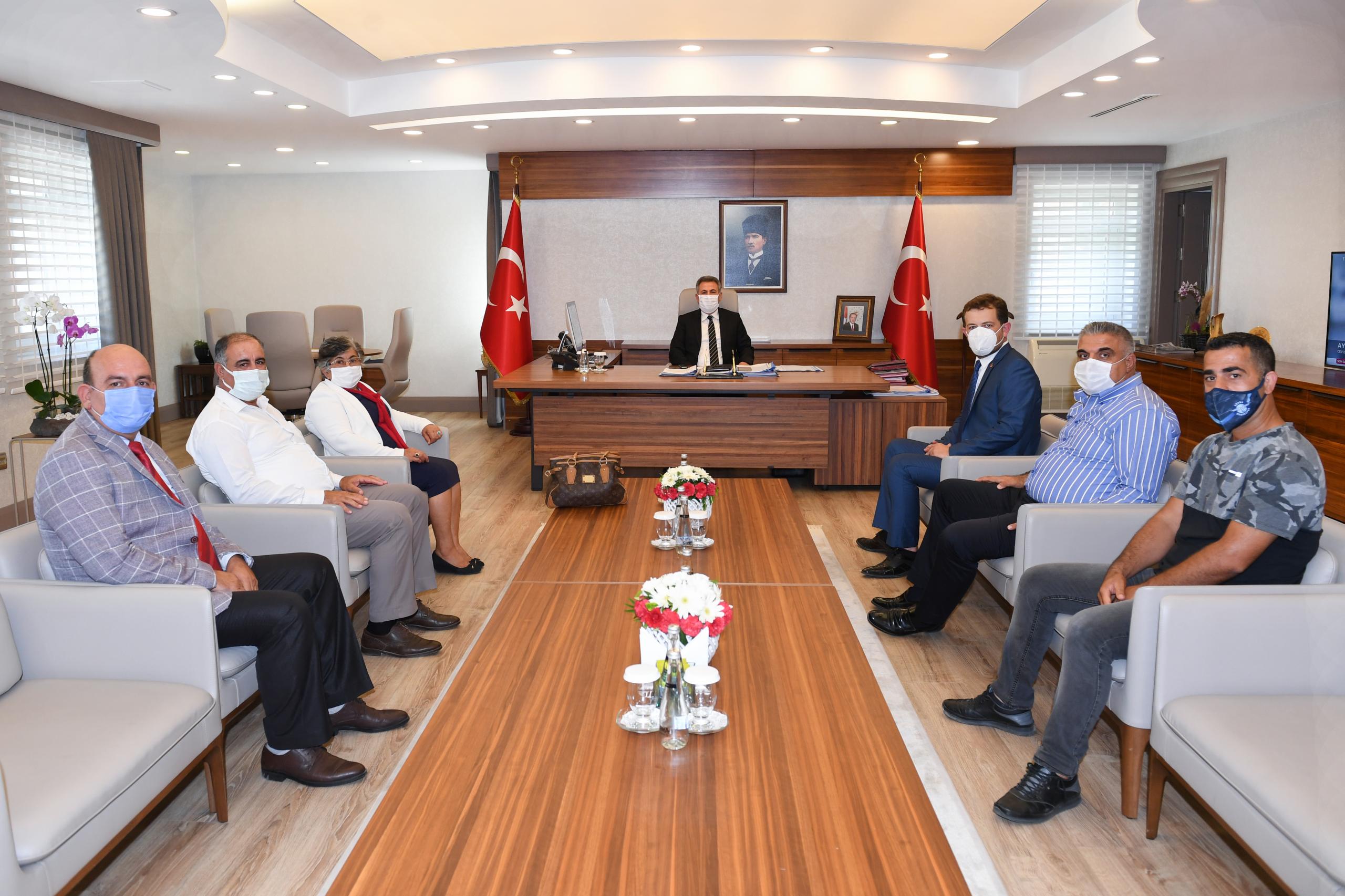 MUHTARLARDAN VALİ ELBAN’A ZİYARET