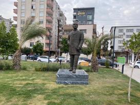 “MİLLİ DEĞERLERİMİZE SAHİP ÇIKIYORUZ”