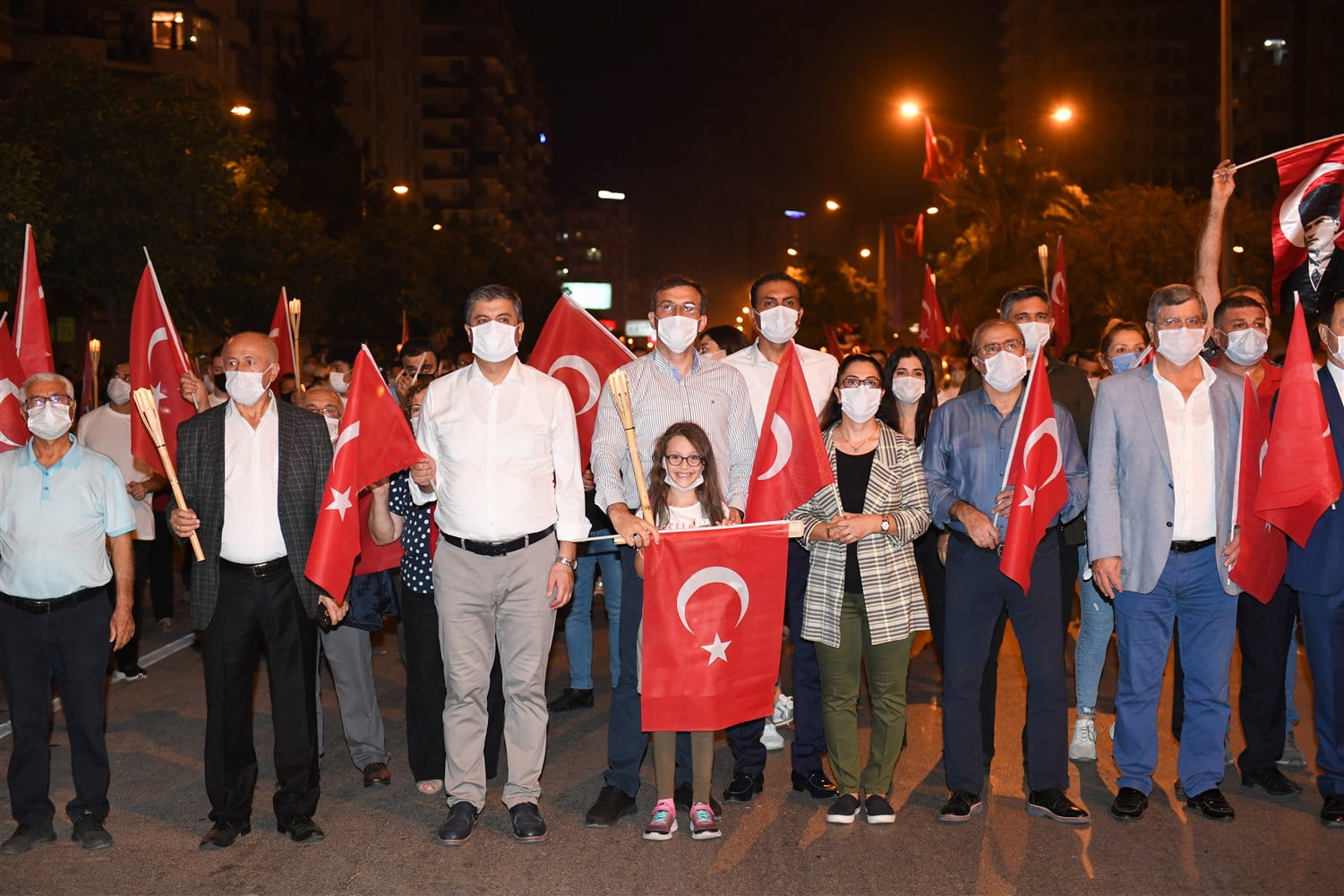 29 EKİM CUMHURİYET BAYRAMI MÜNASEBETİYLE FENER ALAYI GERÇEKLEŞTİRİLDİ