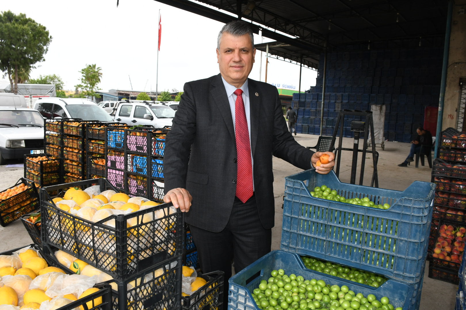 “KRİZİN ÇÖZÜMÜ ÜRETİM MERKEZLİ POLİTİKALARDIR”