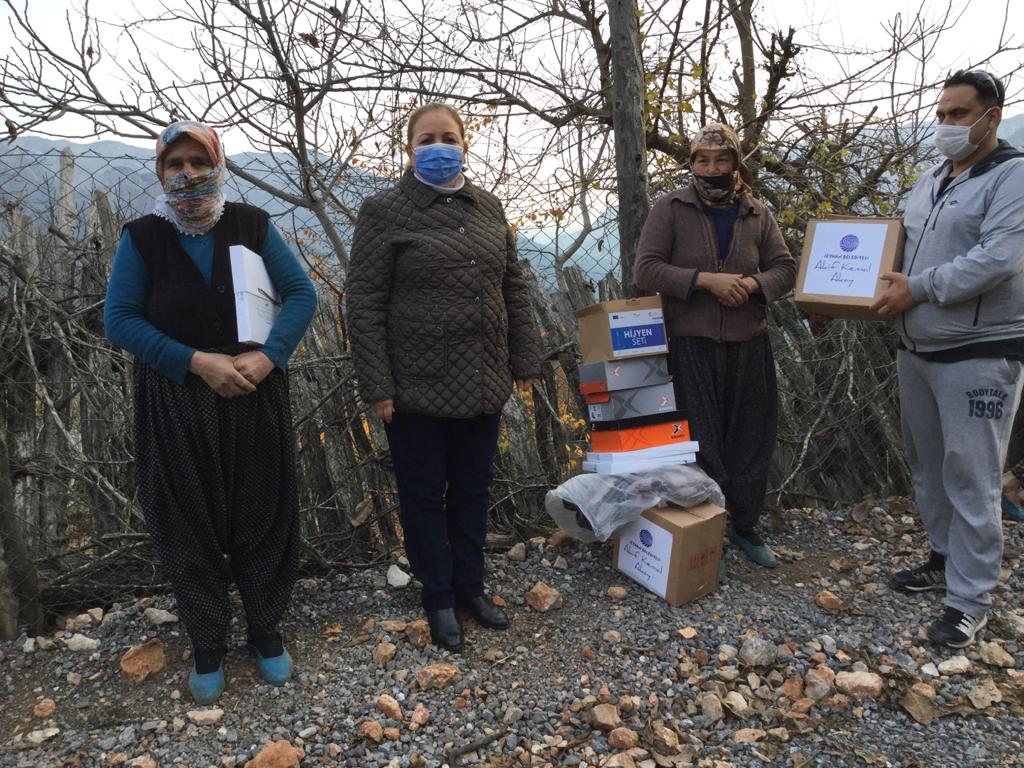 Seyhan’dan Yurt yangını mağdurlarına yardım