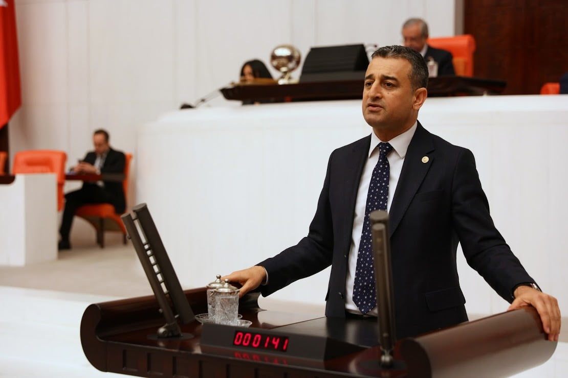 CHP’li Bulut: Adana’da toplu balık ölümleri….