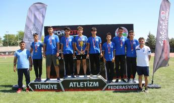 Seyhanlı Atletler Türkiye üçüncüsü