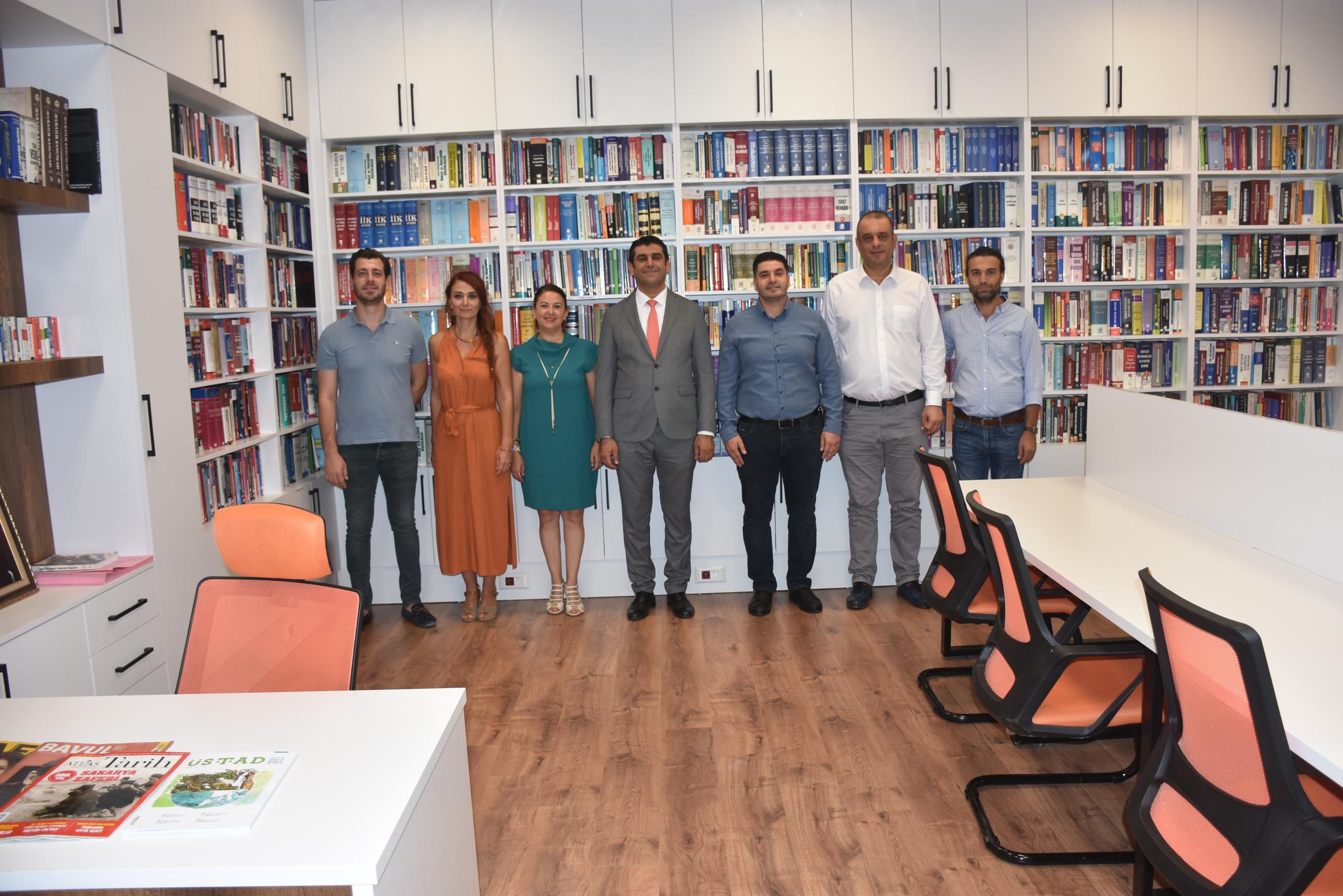 Avukat çalışma odası ve Baro kütüphanesi açıldı