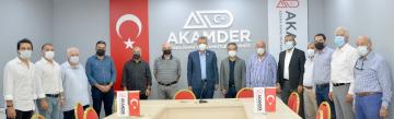 Müteahhitler vazgeçilmez önceliğimizdir