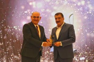 BUNGALOV EVLER PROJESİ BAŞKAN ÇAY’A ÖDÜL GETİRDİ