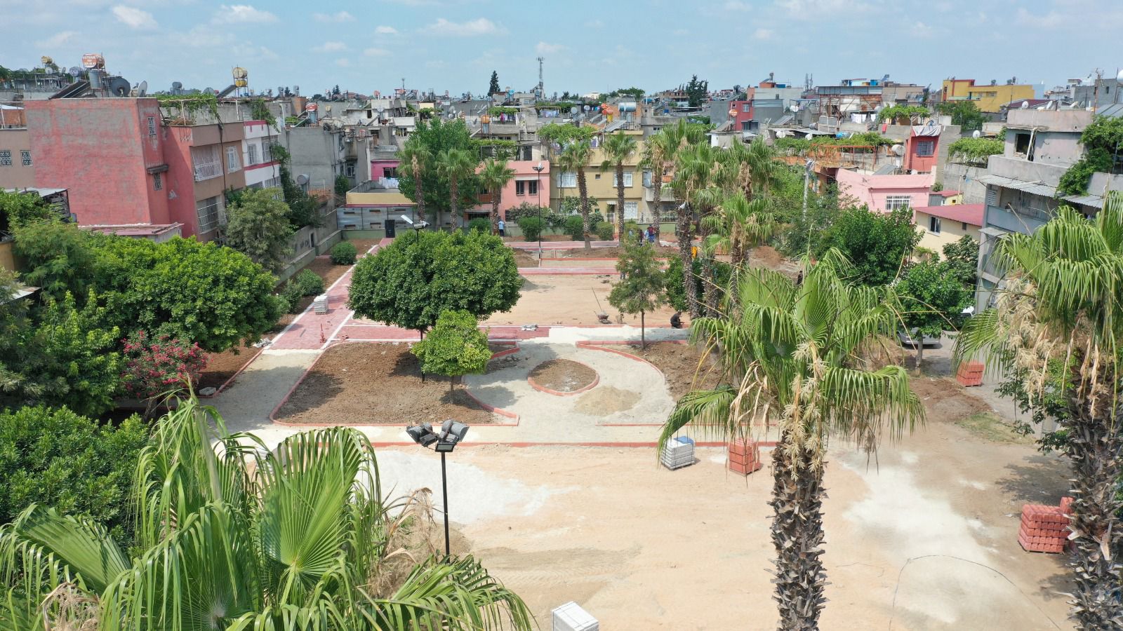 SEYHAN’DA PARK SAYISI DA YEŞİL ALAN MİKTARI DA ARTIYOR