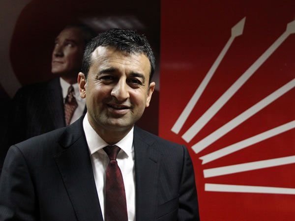 Bulut: Cumhuriyet Türkiye’sinin Okuttuğu Harika Çocuklardan, AKP Türkiye’sinin İşini Bilen “Partili Çocuklarına” Geldik