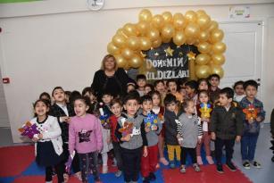 CEYHANLI MİNİK YÜREKLERDE KARNE HEYECANI