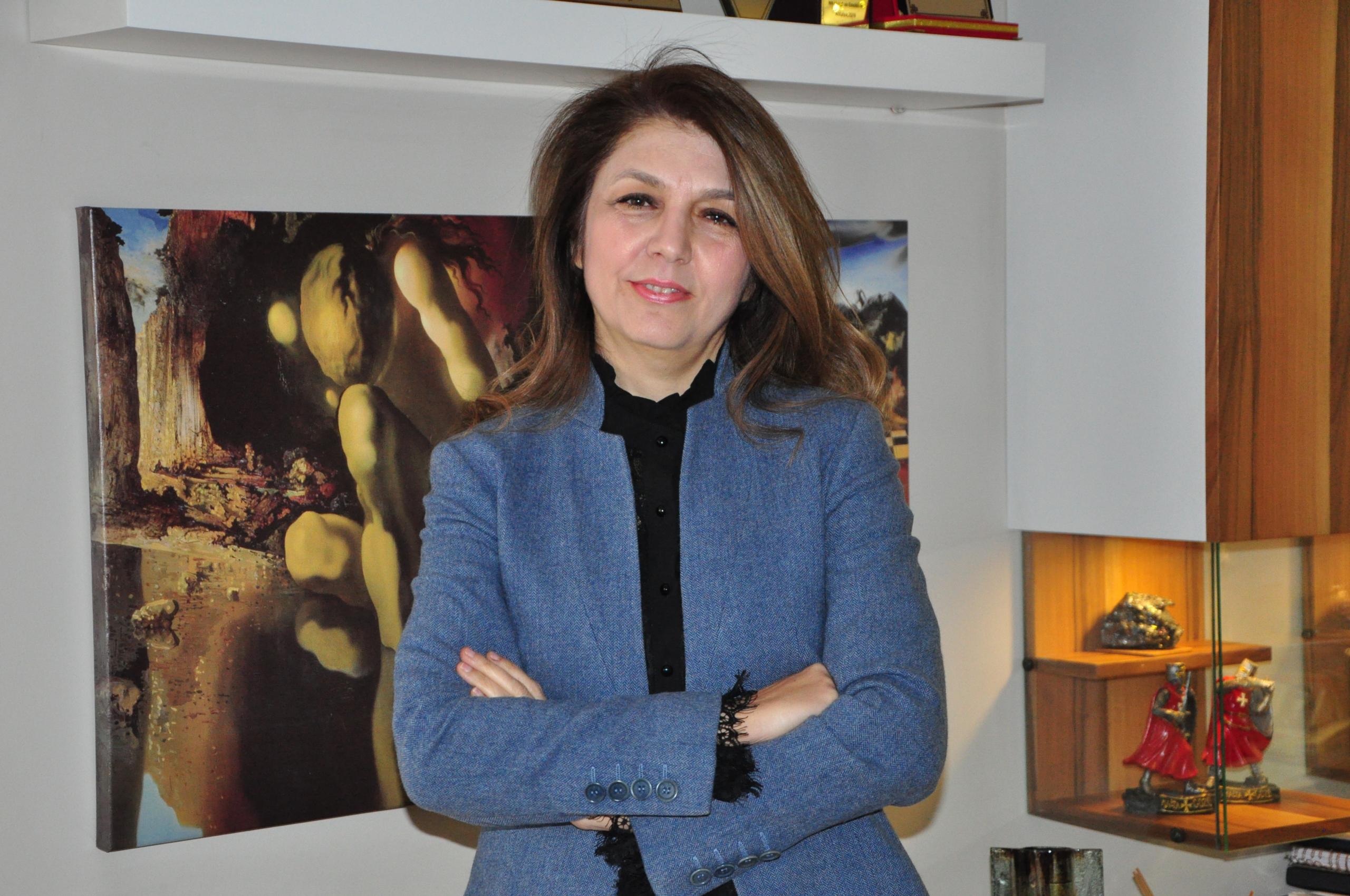Başarılı kadınlar ödüllendirilecek