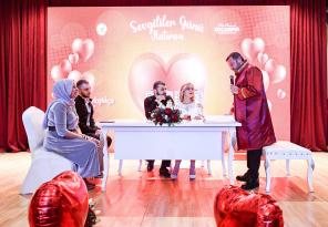 Başkan Kocaispir 14 Şubat’ta 14 nikah kıydı