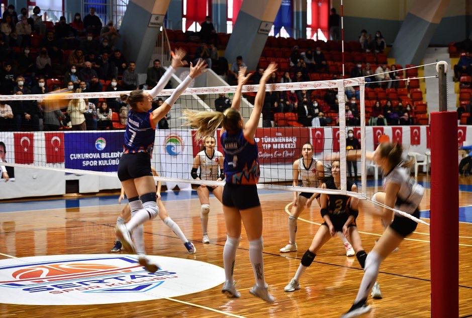 Çukurova’nın Sultanları Vakıfbank’ı rahat geçti: 3-0