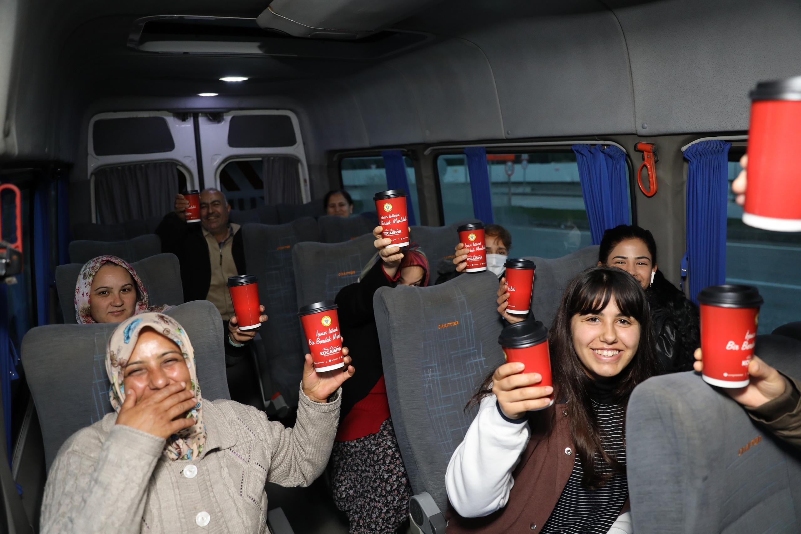 YÜREĞİR’DE KAZANLAR İHTİYAÇ SAHİPLERİ İÇİN KAYNIYOR