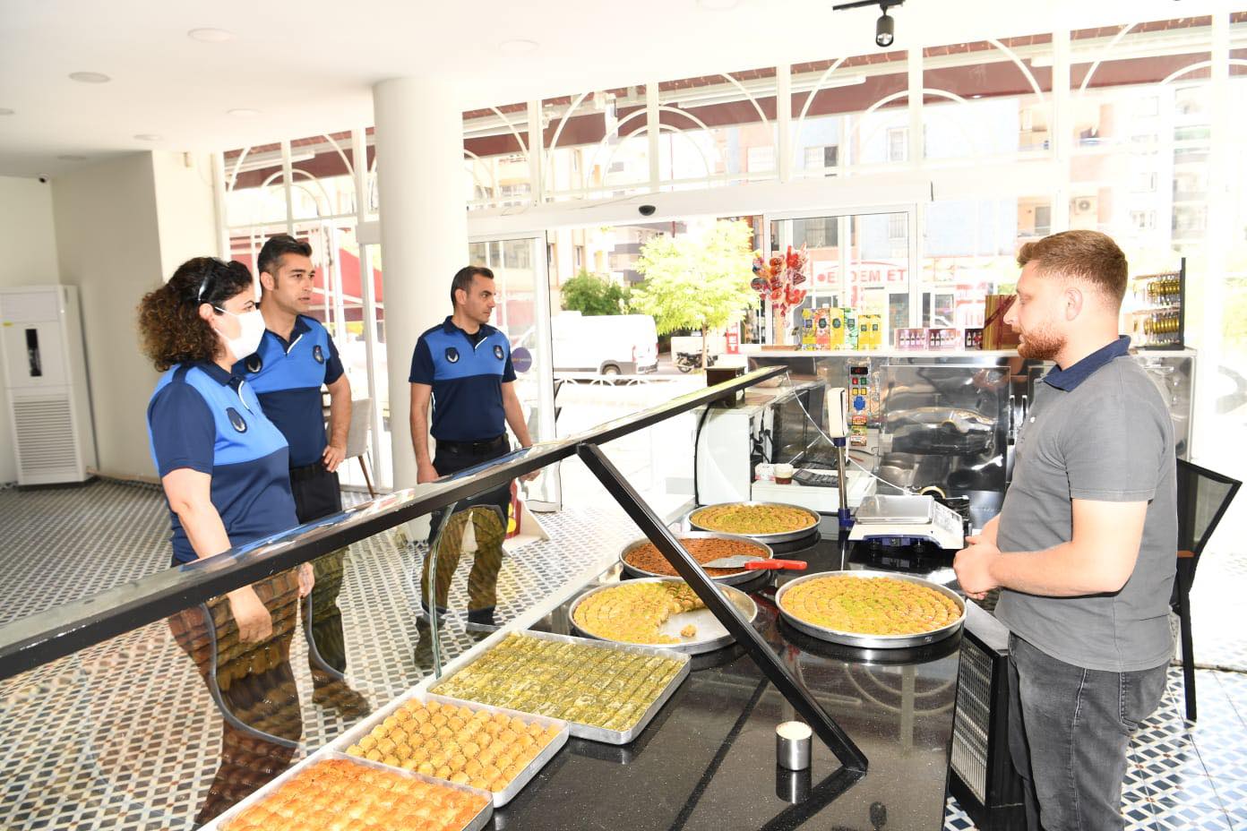Çukurova Zabıtasından bayram öncesi denetim