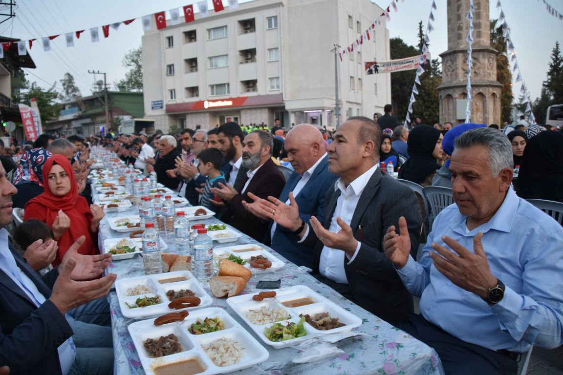 Karaisalı’da Kuva-yi Milliye Etkinliği ve İftar Programı Düzenlendi