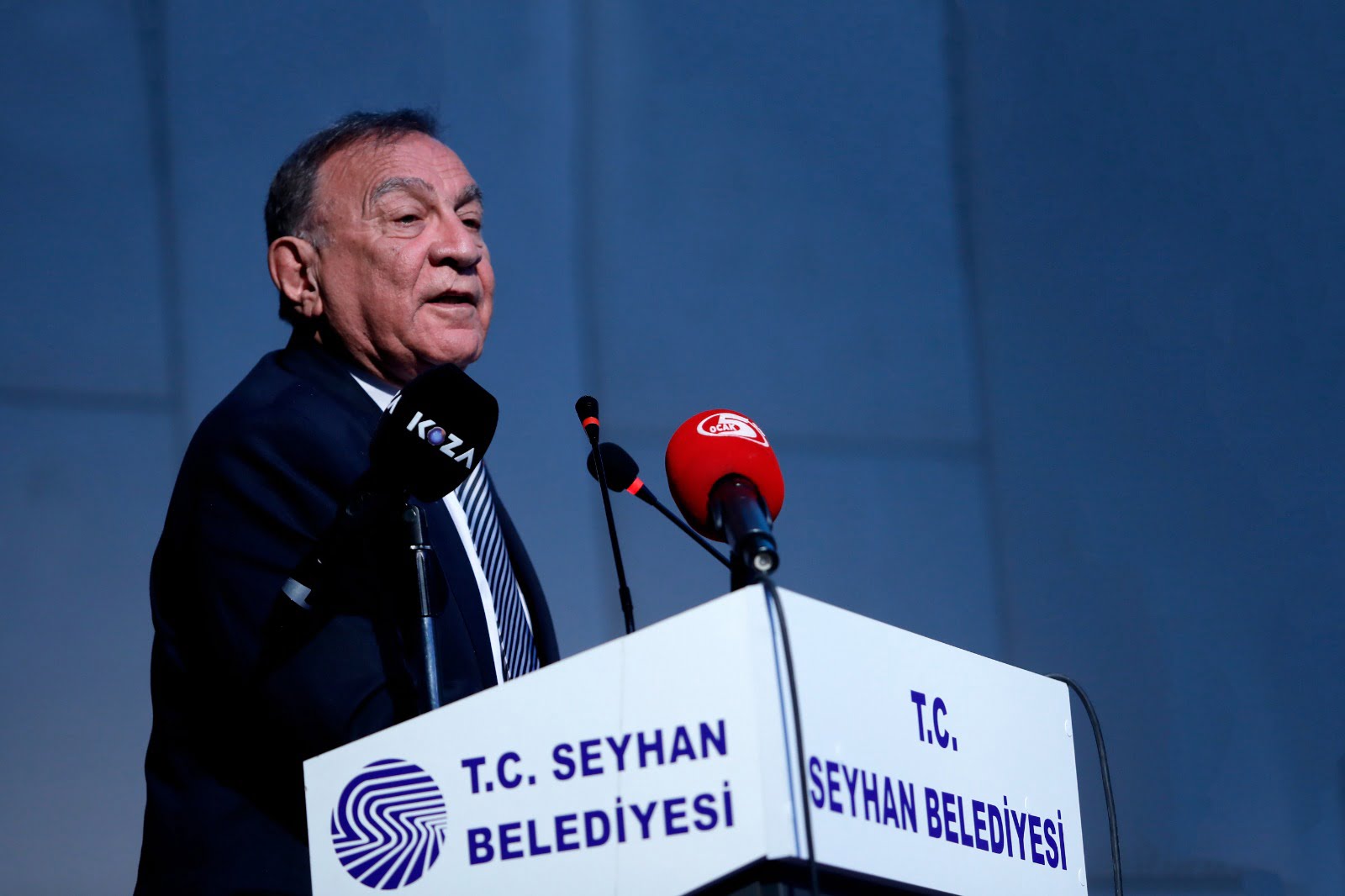 AKAY ÜÇ YILI DEĞERLENDİRDİ, PROJELERİNİ ANLATTI