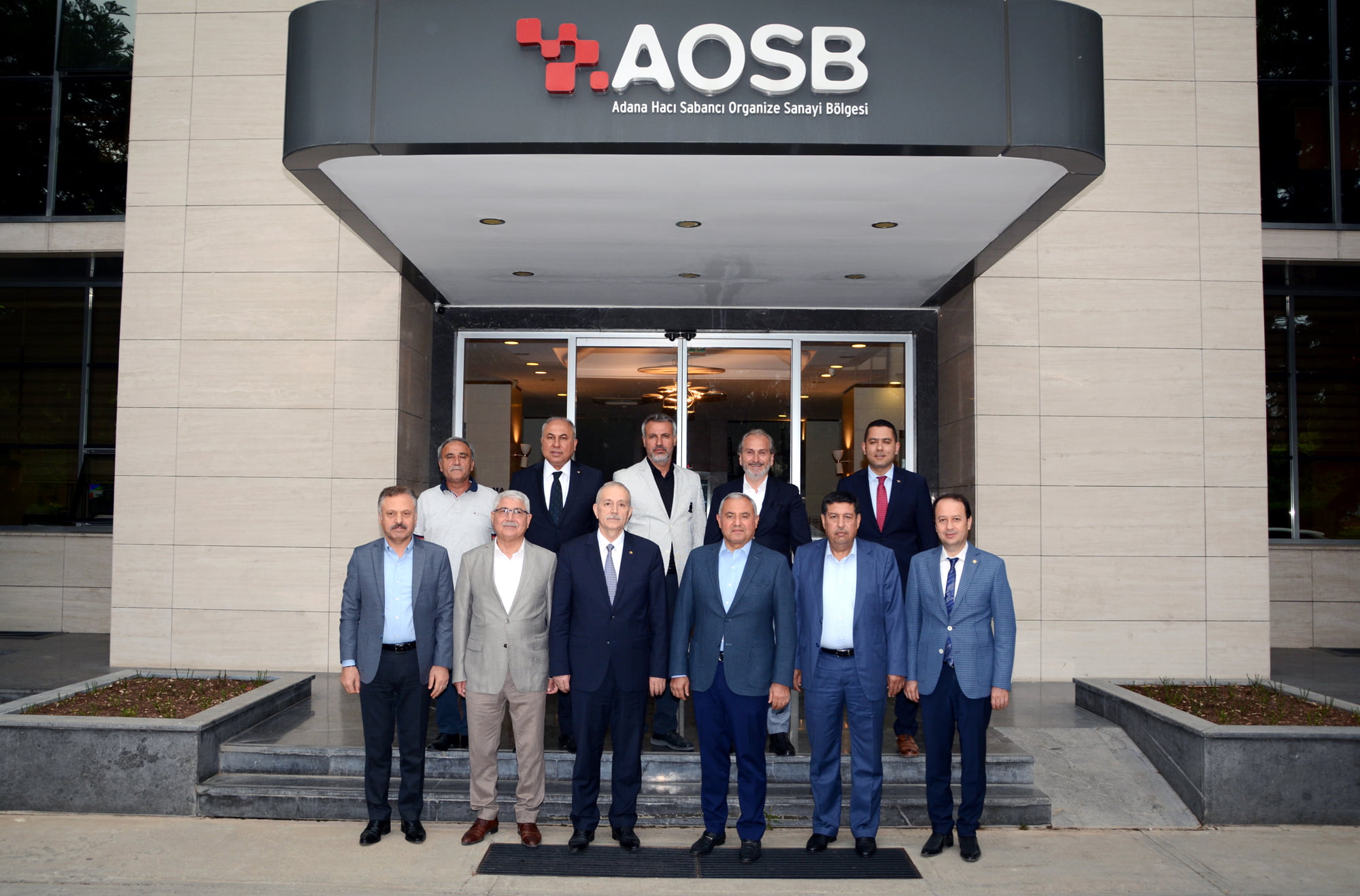 ATB Yönetiminden AOSB Yönetimine ‘Hayırlı olsun’ ziyareti