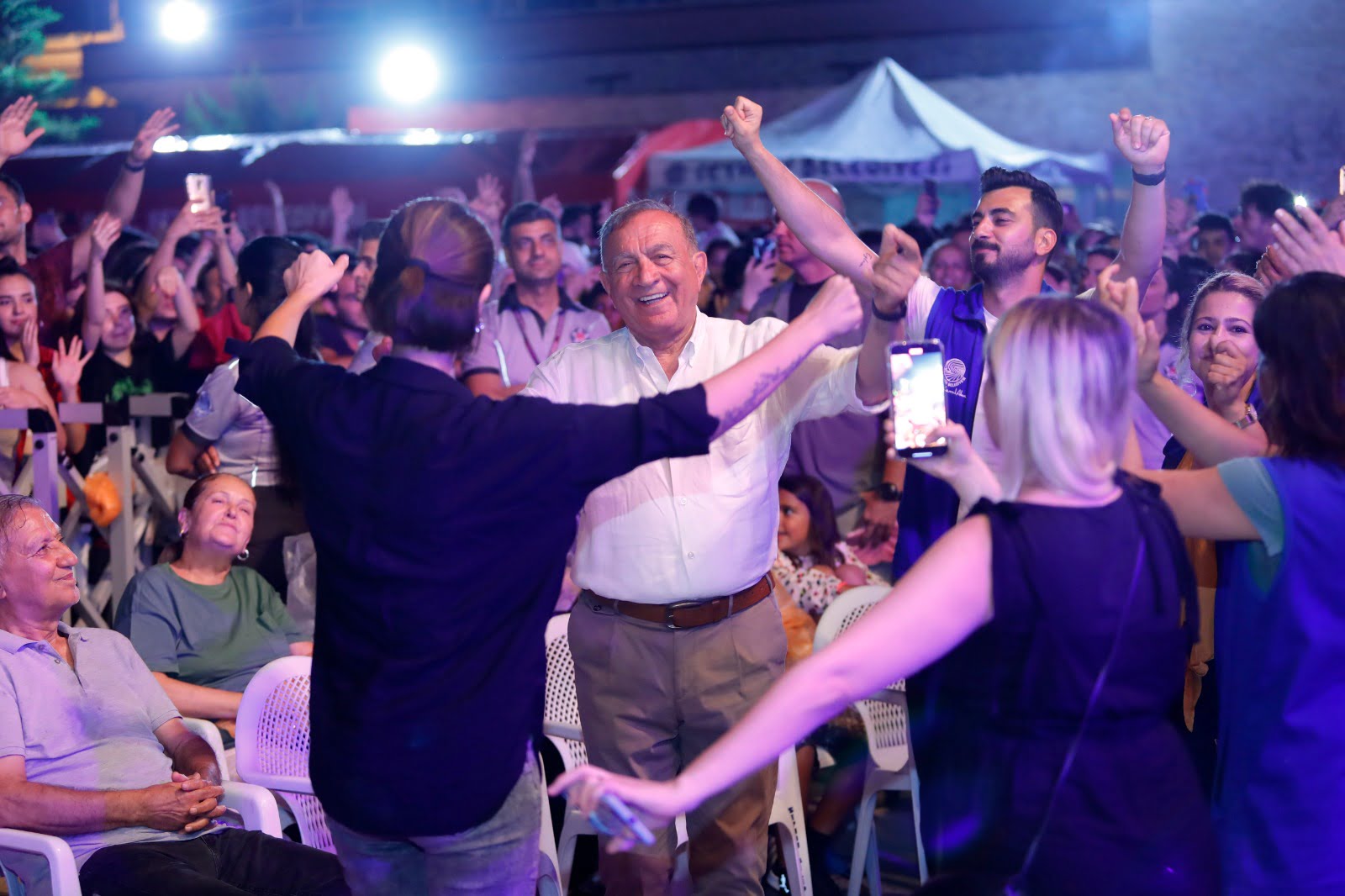 Z KUŞAĞI ‘SEYHAN Z FEST’ İLE YAZI KARŞILADI
