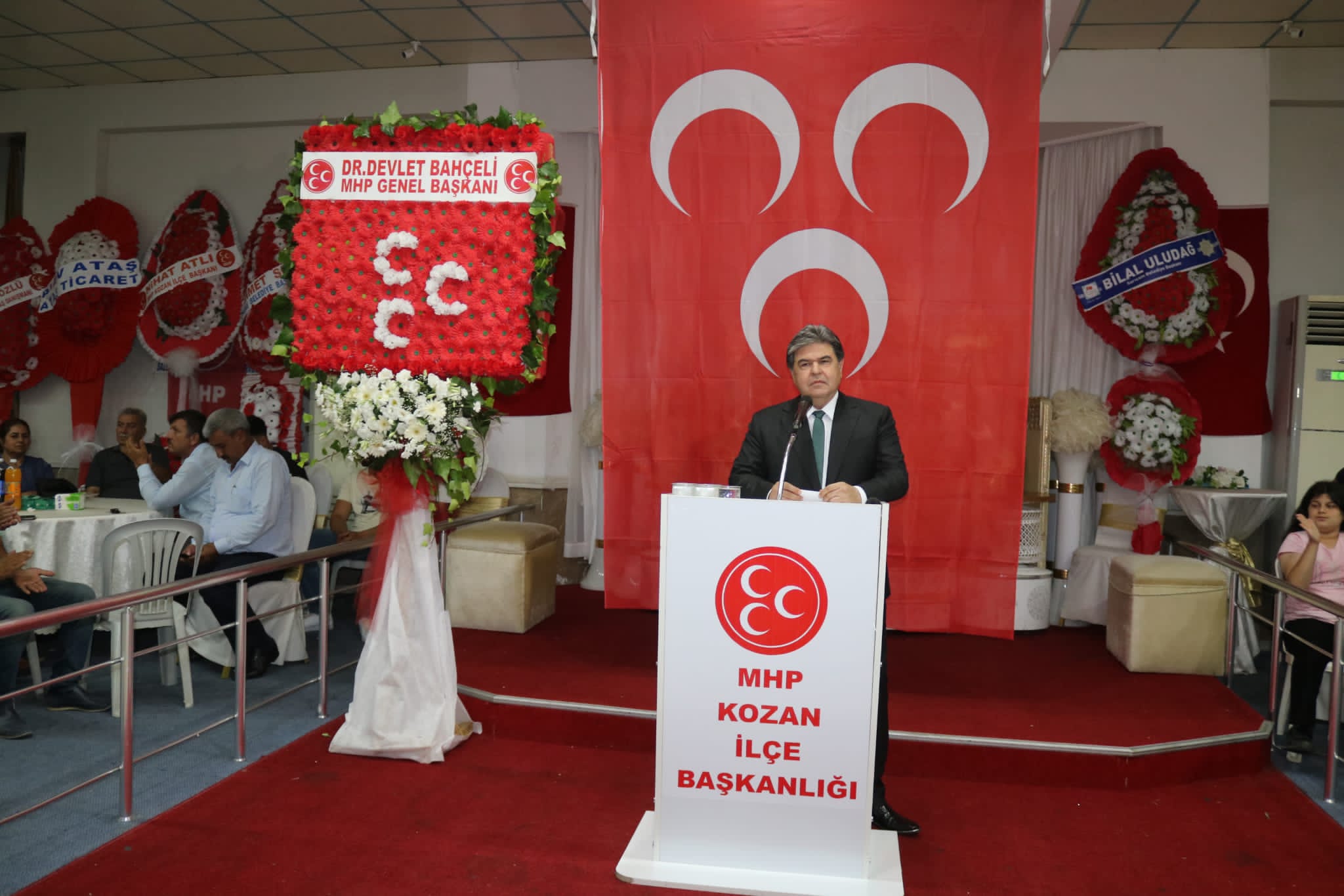Adana Kozan’da 350 kişi MHP’ye katıldı!