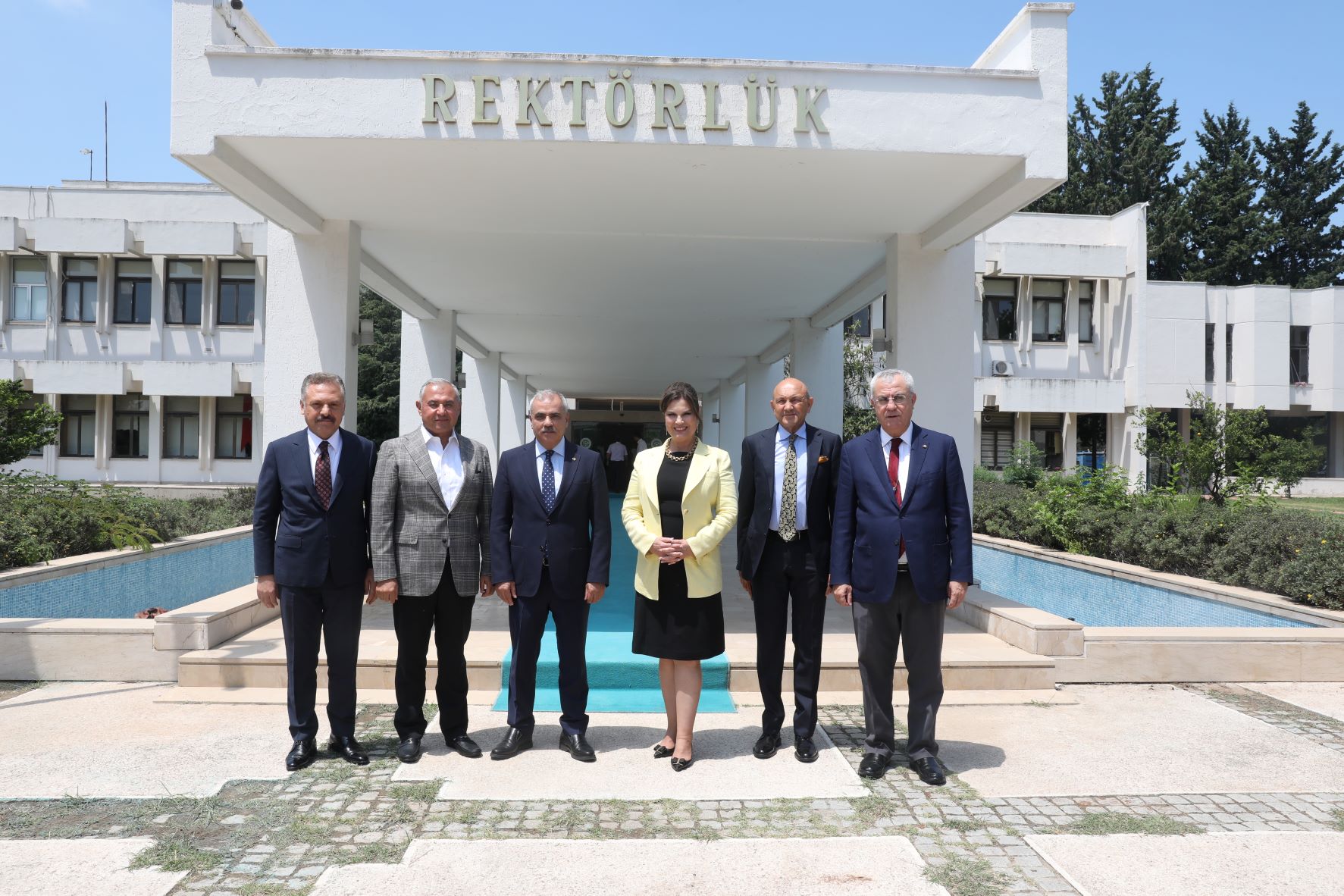 Çukurova Üniversite Sanayi İşbirliği Vakfı’ndan İlk 3 Bine Rekor Burs