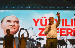 Başkan Zeydan Karalar, “Yüz yıllık emanetin yılmaz bekçileriyiz.”