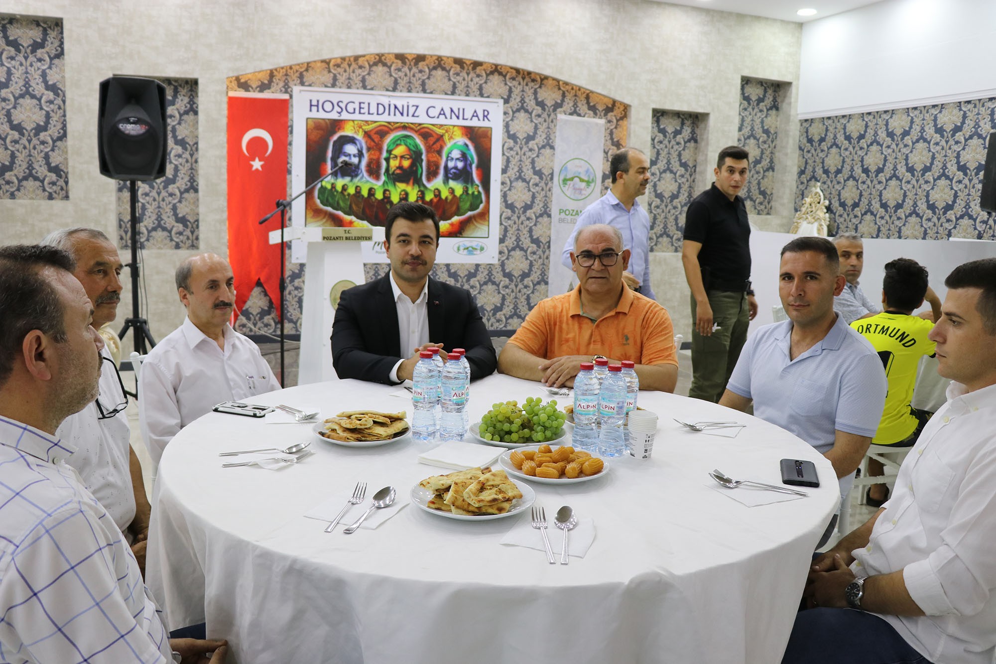 POZANTI BELEDİYE BAŞKANI MUSTAFA ÇAY, MUHARREM AY’I NEDENİYLE İFTAR VERDİ