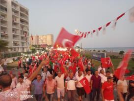 Şahin: “Yaşasın Türkiye Cumhuriyeti, yaşasın tam bağımsız Türkiye!”