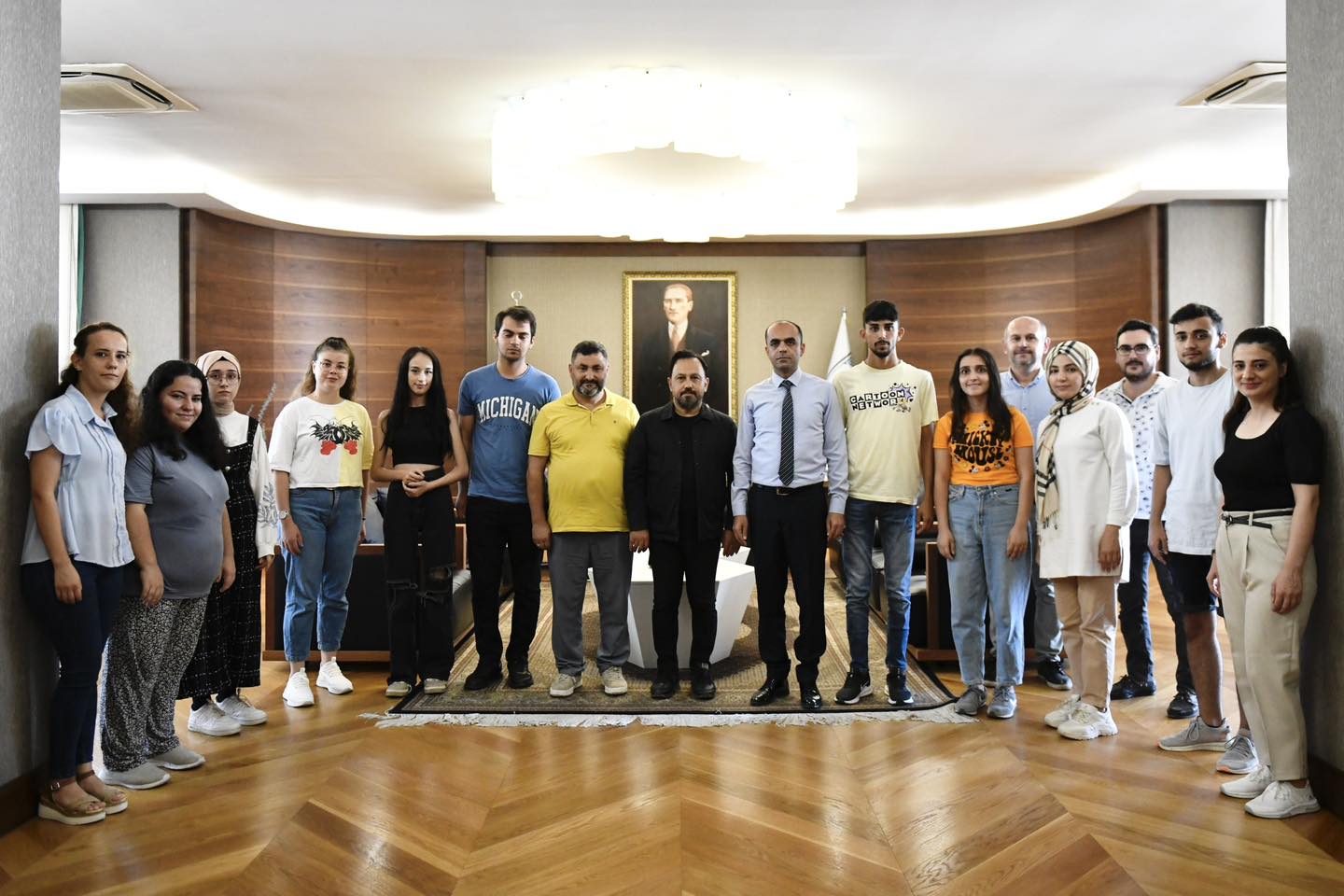 SARIÇAM BELEDİYESİ’NDEN ÜNİVERSİTEYE HAZIRLIK KURSU