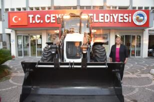 Ceyhan Belediyesi öz kaynaklarıyla ilçe halkının hizmetine sunmak için modern araçlar aldı