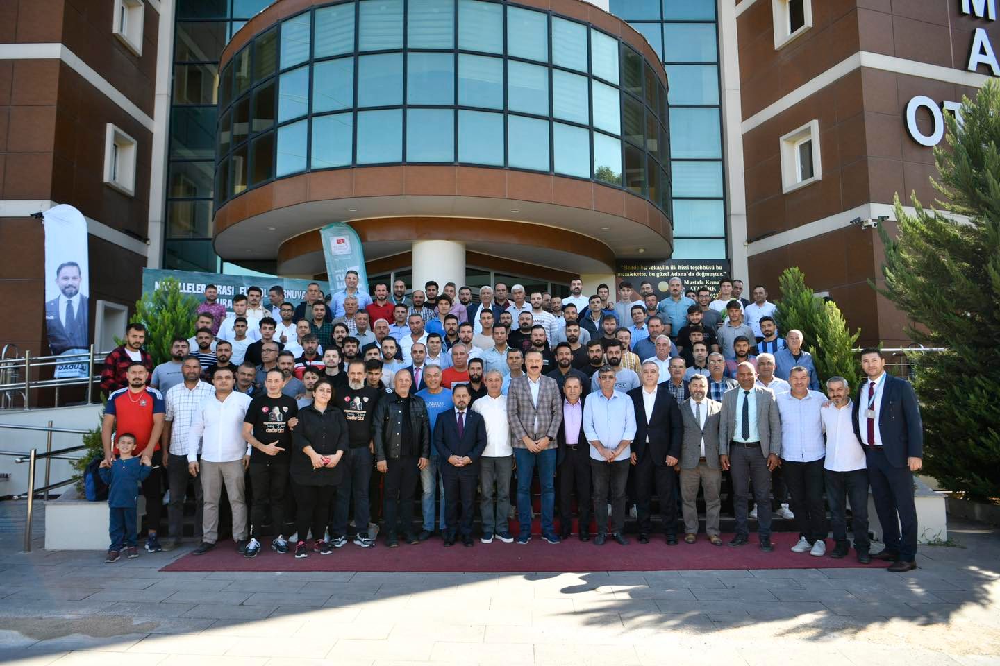 SARIÇAM’DA TEVRİZ DURA ANISINA FUTBOL TURNUVASI