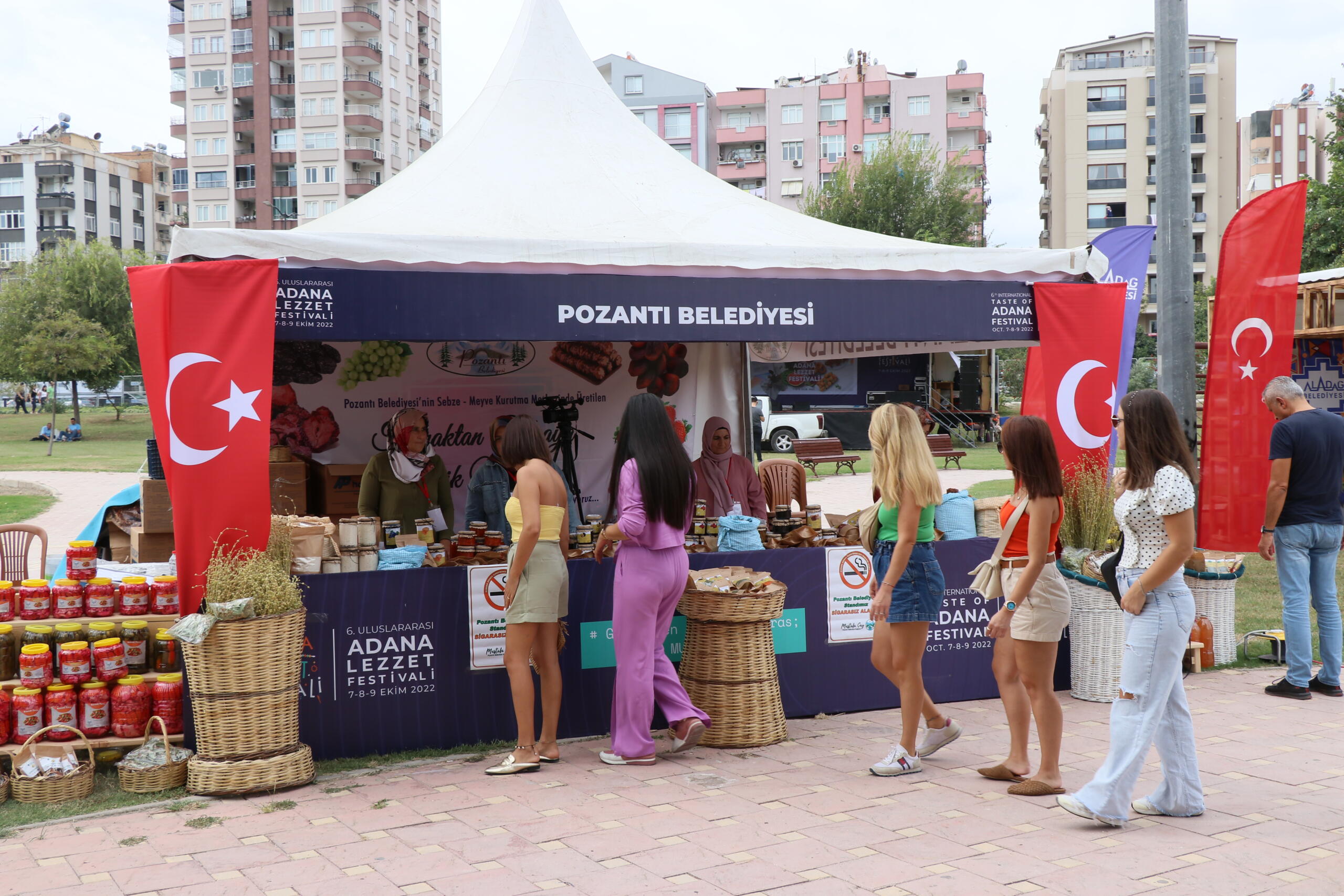 LEZZET FESTİVALİNDE POZANTI STANDININ TADI DAMAKLARA YAPIŞTI