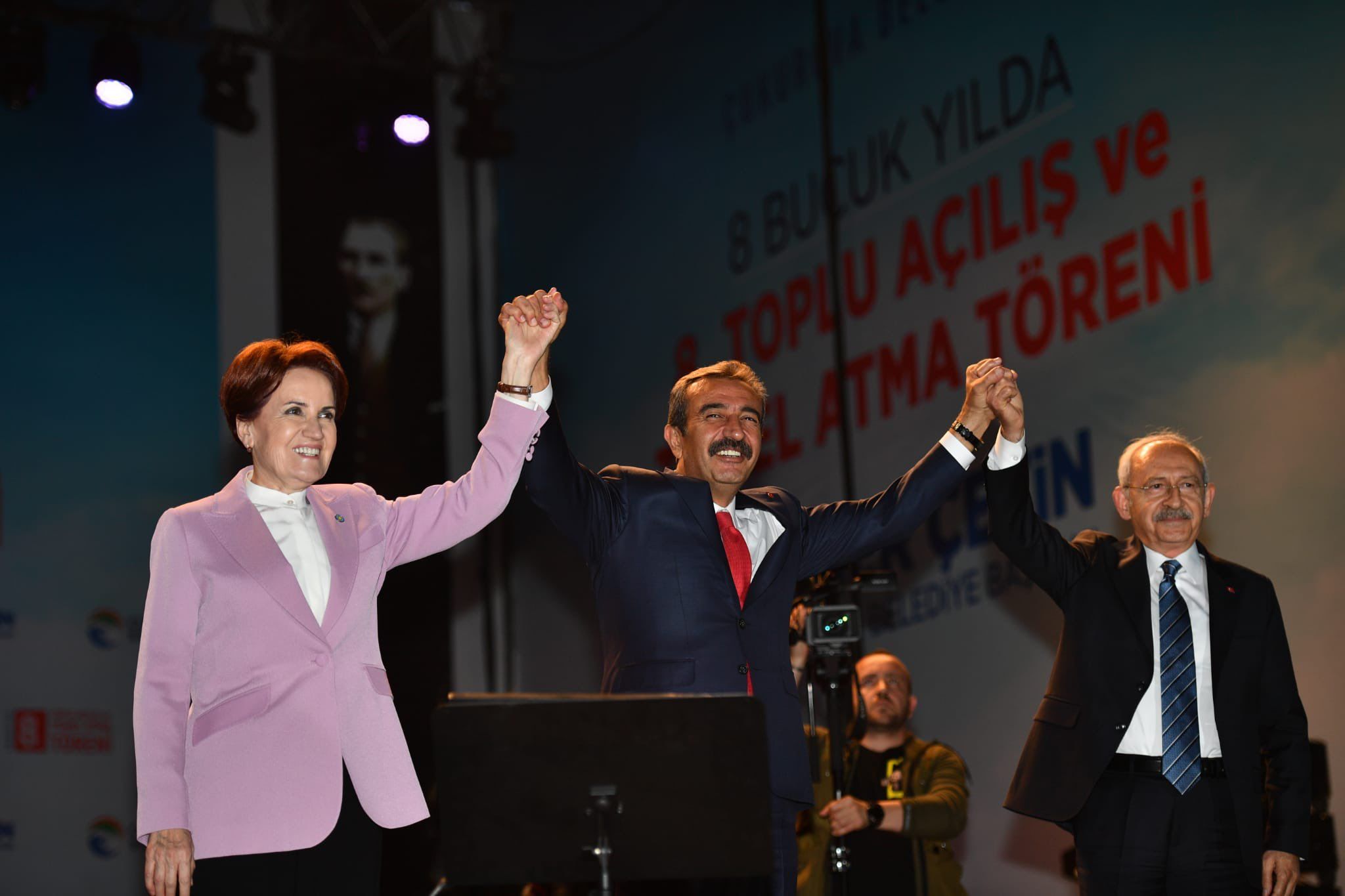 “Sandığa gidin ve Türkiye’nin kaderini değiştirin”