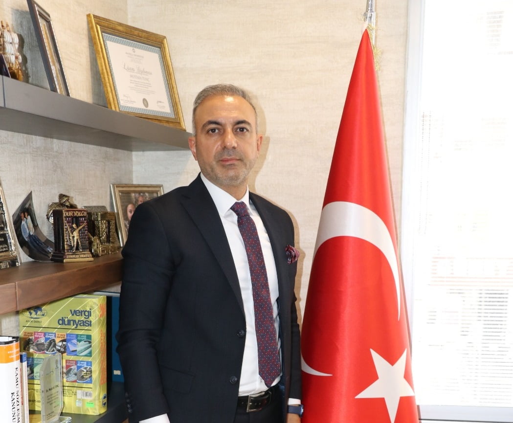 “Adana kültür ve sanat merkezine kavuşmalıdır”