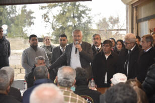 Zeydan Karalar, Karataş’ın köylerinde halkla buluştu