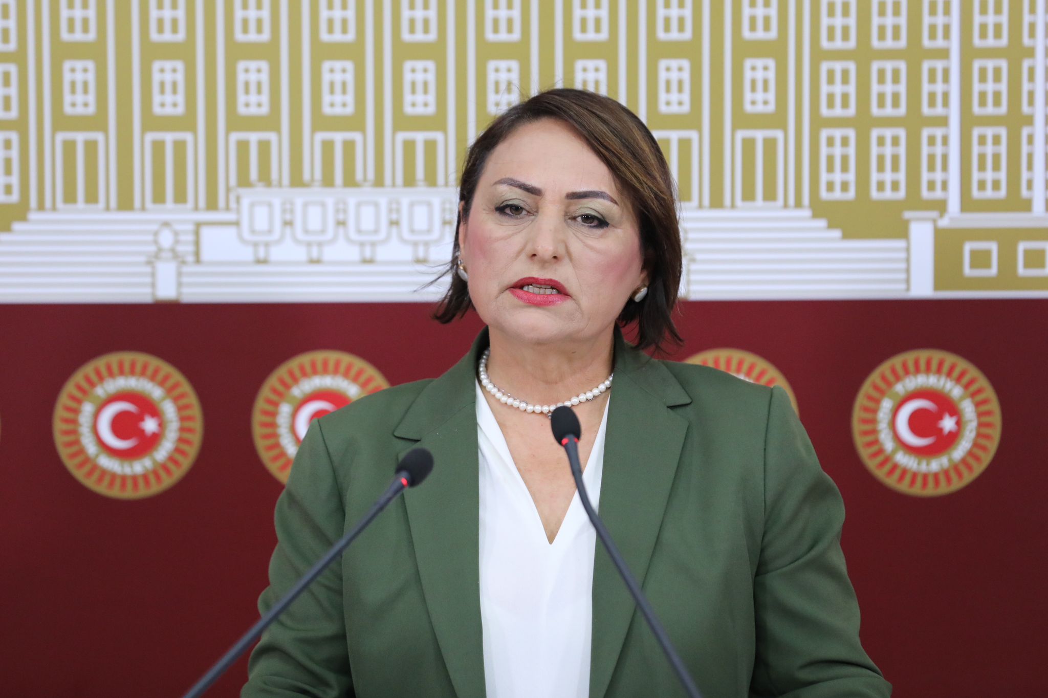 CHP, emekliye 17 bin lira ikramiye istedi AKP-MHP reddetti”