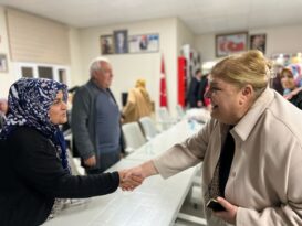 Hülya Anne, iftar sofrasını şehit ve gazi yakınlarıyla paylaştı