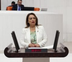 “Milletimiz kazanacak”