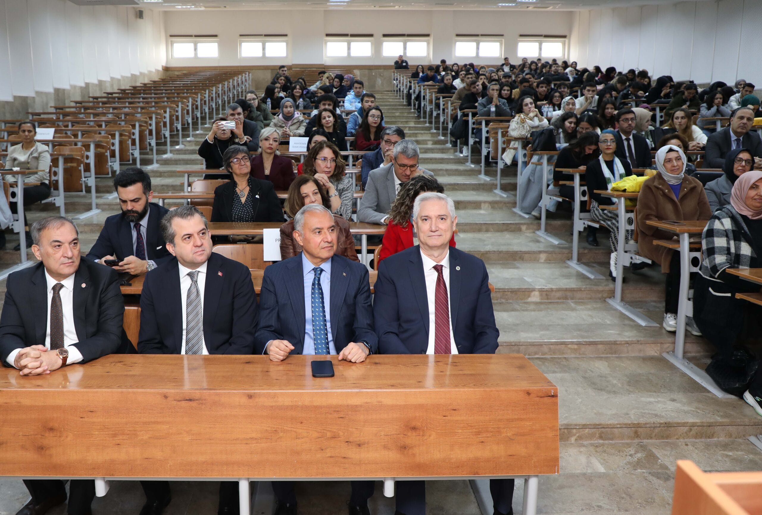 “ABDİ SÜTCÜ MYO, MEZUNLARI EN HIZLI İŞ BULAN OKULUMUZDUR”