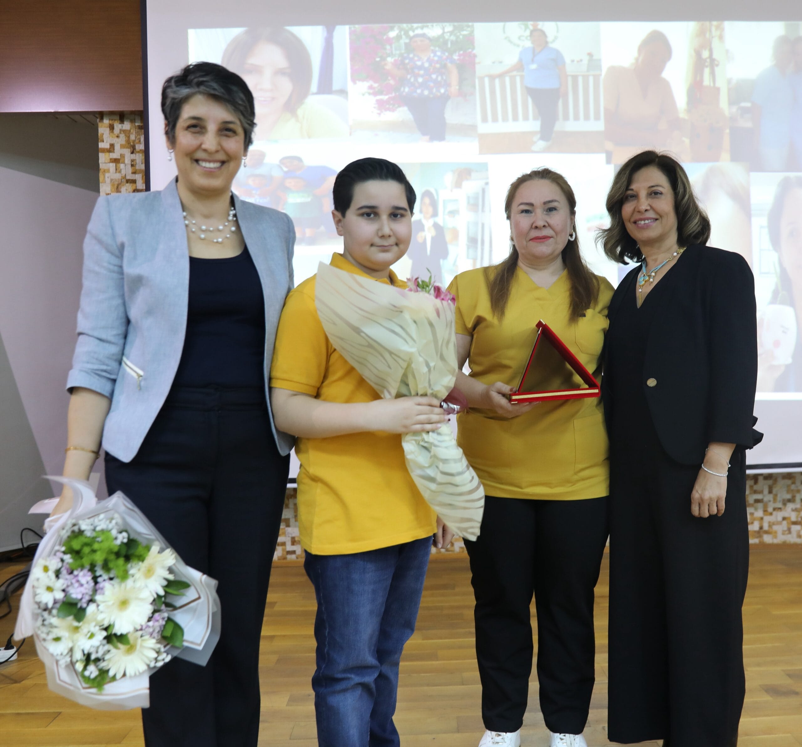 MESLEKTE 25 YILINI DOLDURAN HEMŞİRELERE PLAKET VERİLDİ