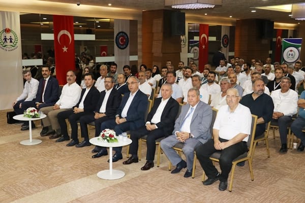Türk-İş oturma eylemi başlatıyor; Hakkımızı alana kadar kalmayacağız