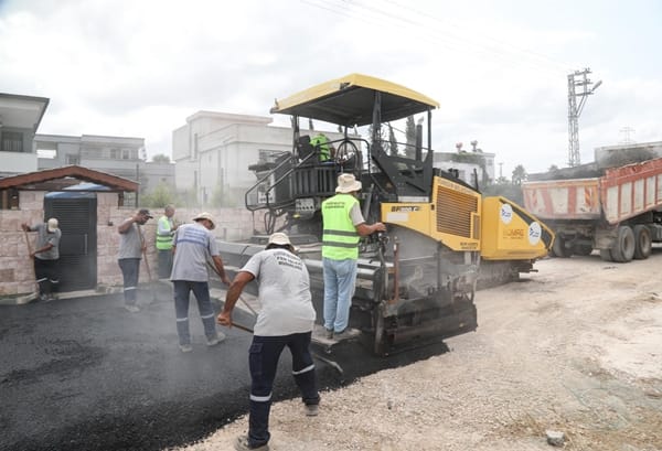 Yüreğir’de Asfalt Çalışmaları Aralıksız Sürüyor
