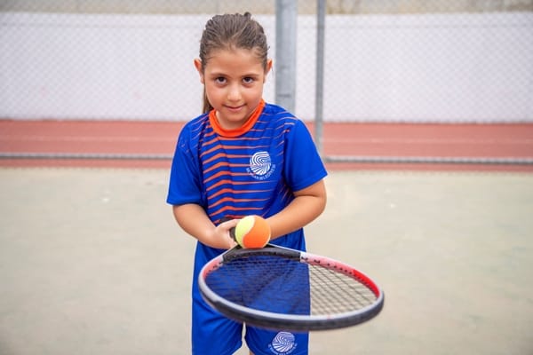 Seyhan’da Ücretsiz Yaz Spor Okulları Büyük İlgi Görüyor