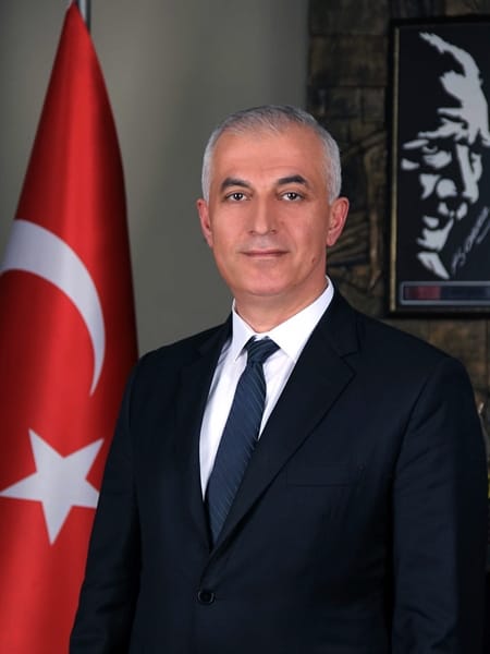 “ESNAFIMIZIN YÜKÜNÜ HAFİFLETECEK DÜZENLEMELER VE ALTYAPI DESTEĞİ BEKLİYORUZ”