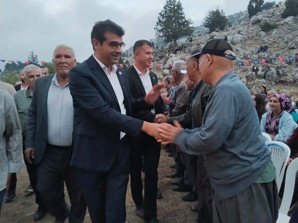 Yavuz Ağıralioğlu Kızıldağ konserine canlı bağlandı!